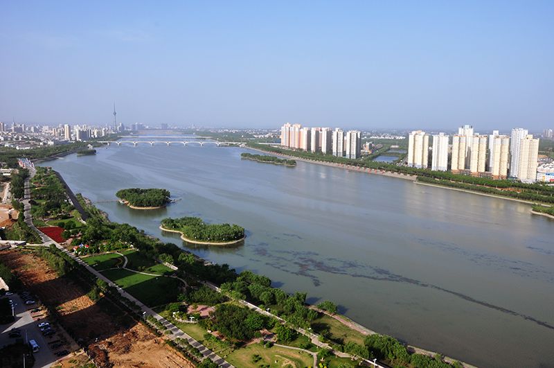 洛河王城大橋及高層住宅摟				 